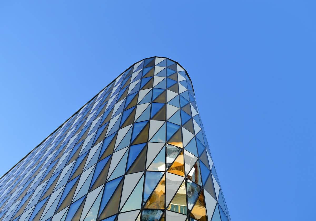 2场惜败惊全网！樊振东新年首遇滑铁卢，晋级背后藏深意